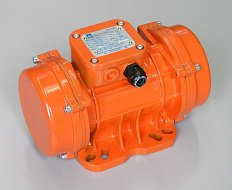 Вибратор площадочный MVE 300/3 Вибратор площадочный MVE 300/3